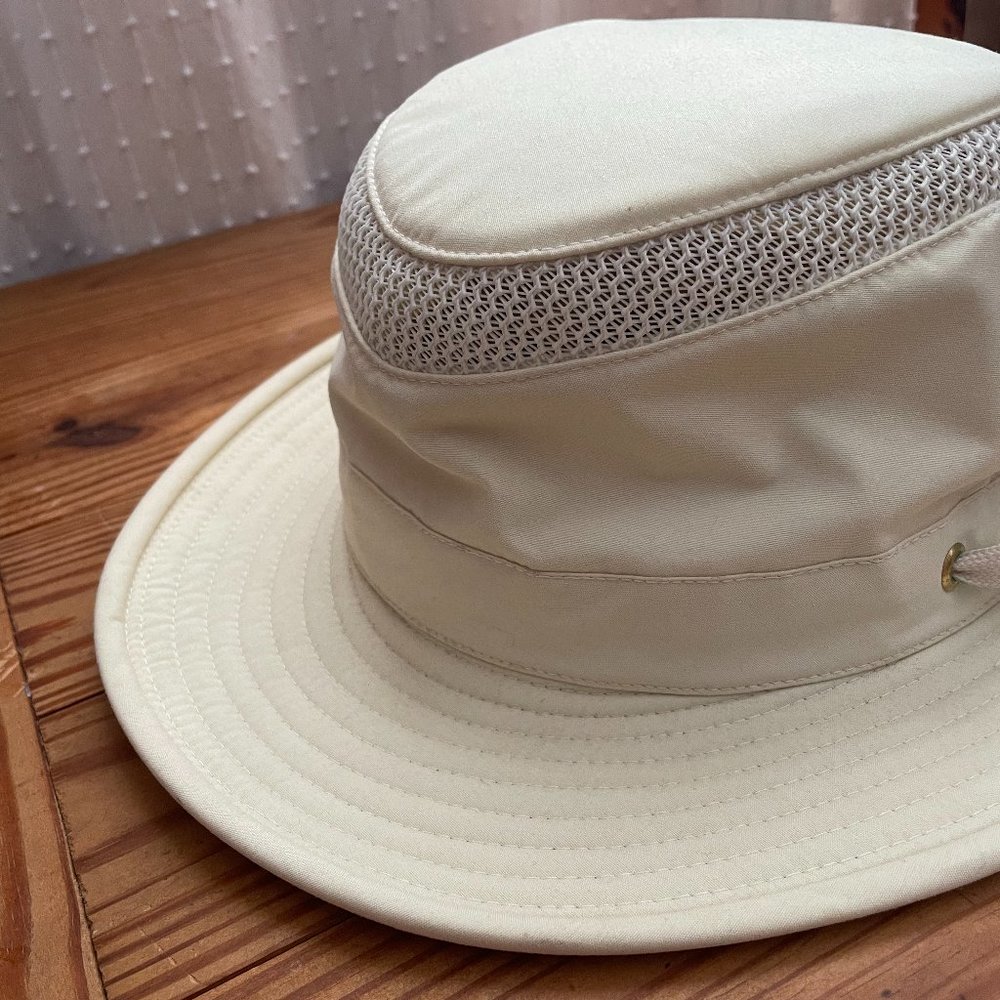 The Airflo Tilley Hat